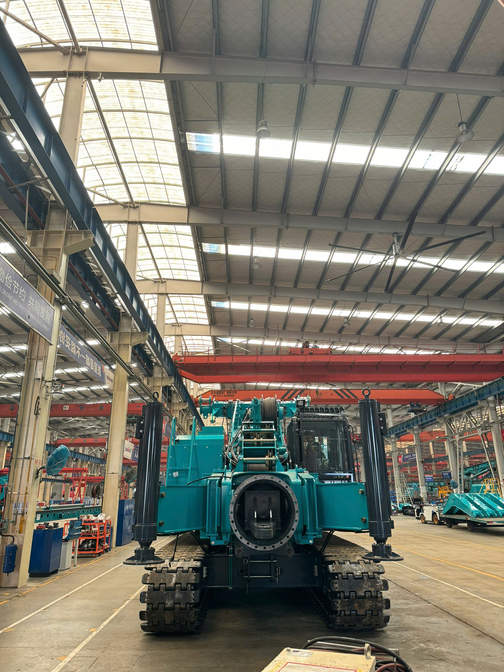 Máy Khoan Cọc Xi Măng Đất Sunward